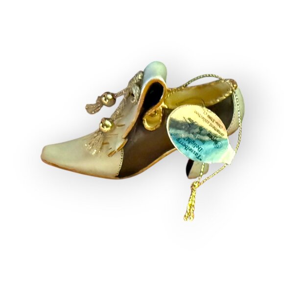 Stepping in Time Tasselberry Delight – Vintage Shoe Ornament with Tassel - Ashto - Picture 1 of 5